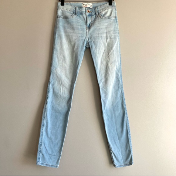 abercrombie kids Other - Abercrombie kids super skinny jeans girls 13 14 light blue stretchy pants denim